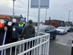 POV: protesters stop vehicle entering Ashton Gate as Security tries to intervene